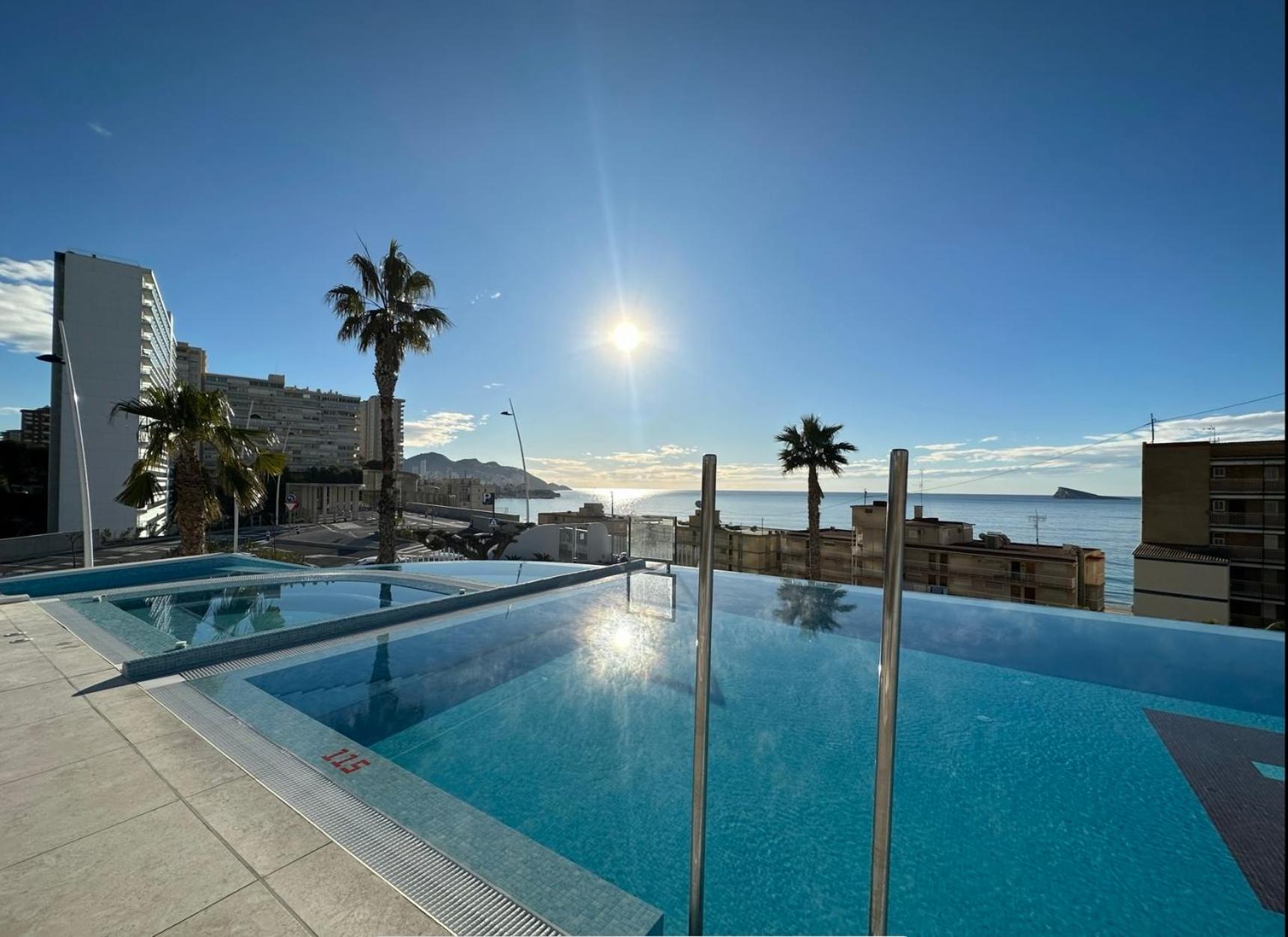 SUNSET CLIFFS VIP APARTMENT