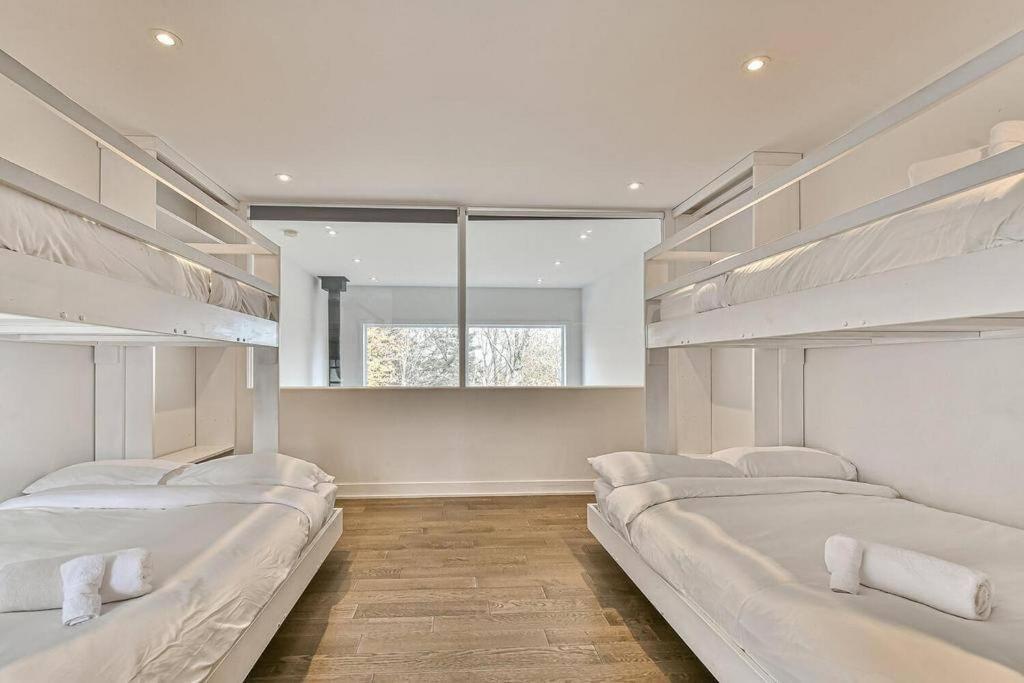 Luxury Home in a Resort- 12 min to Mont Tremblant