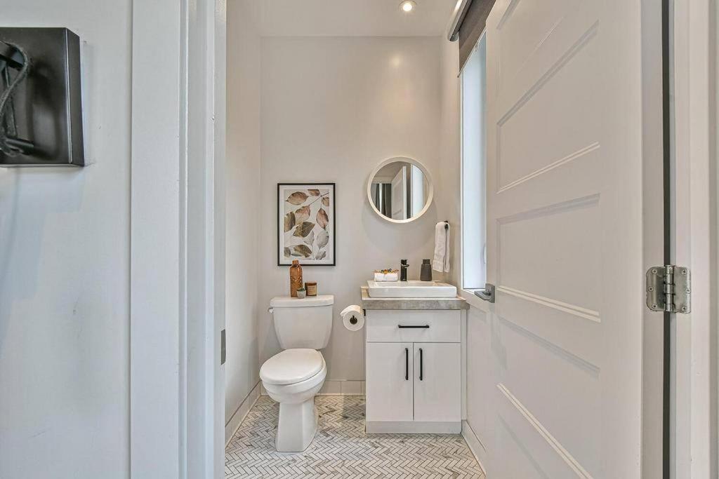 Luxury Home in a Resort- 12 min to Mont Tremblant
