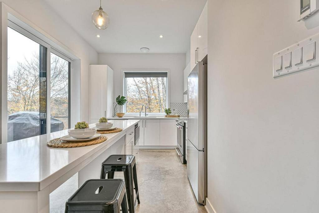 Luxury Home in a Resort- 12 min to Mont Tremblant