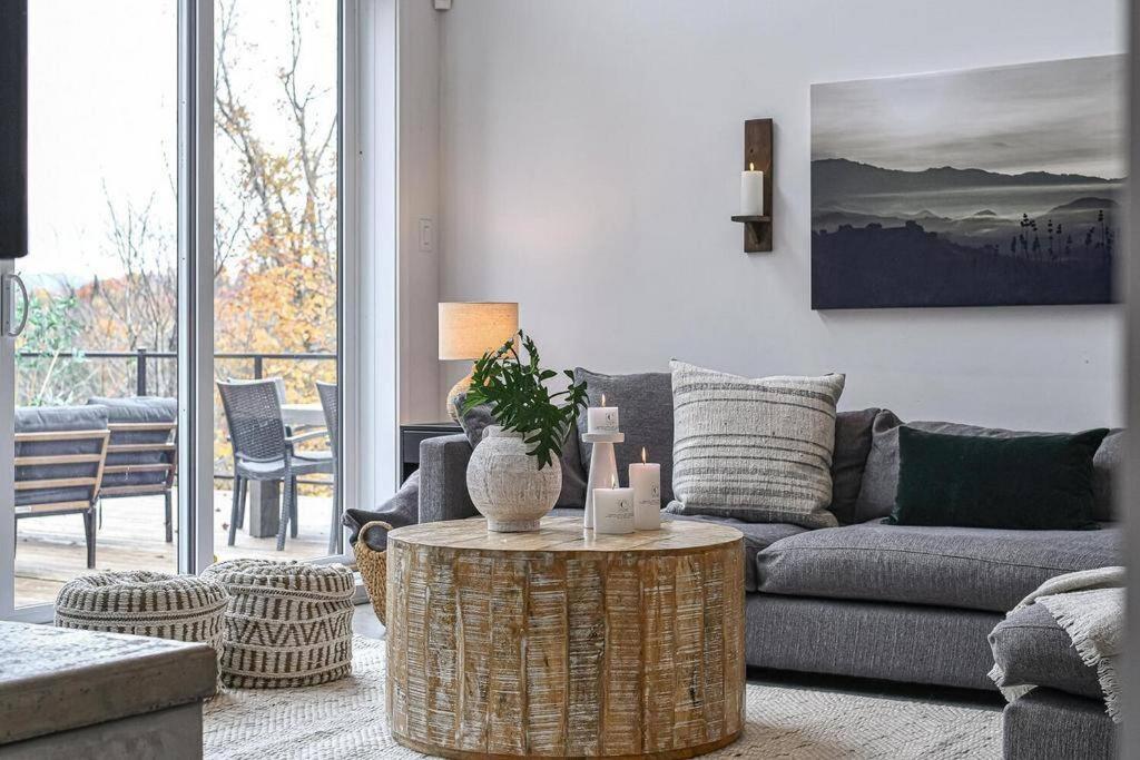 Luxury Home in a Resort- 12 min to Mont Tremblant