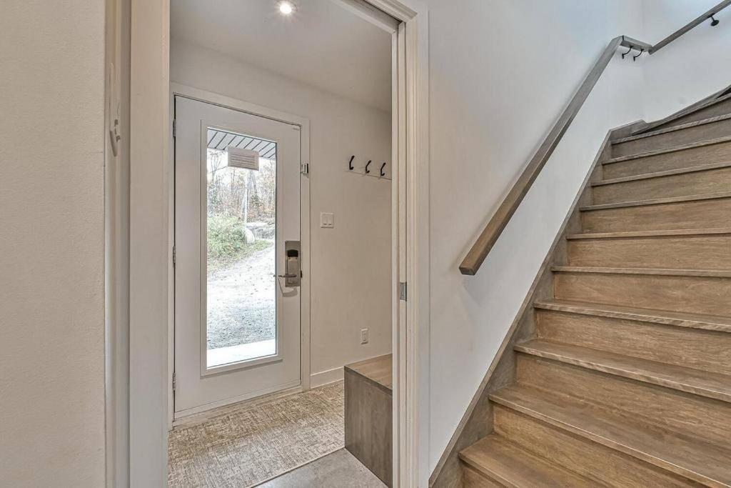 Luxury Home in a Resort- 12 min to Mont Tremblant