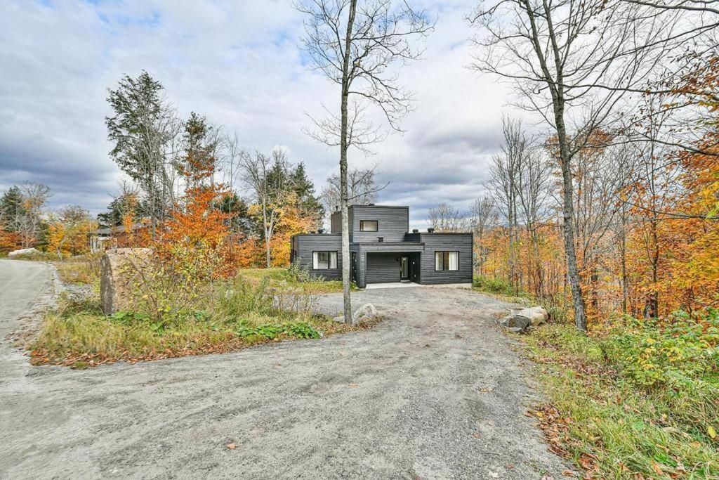 Luxury Home in a Resort- 12 min to Mont Tremblant
