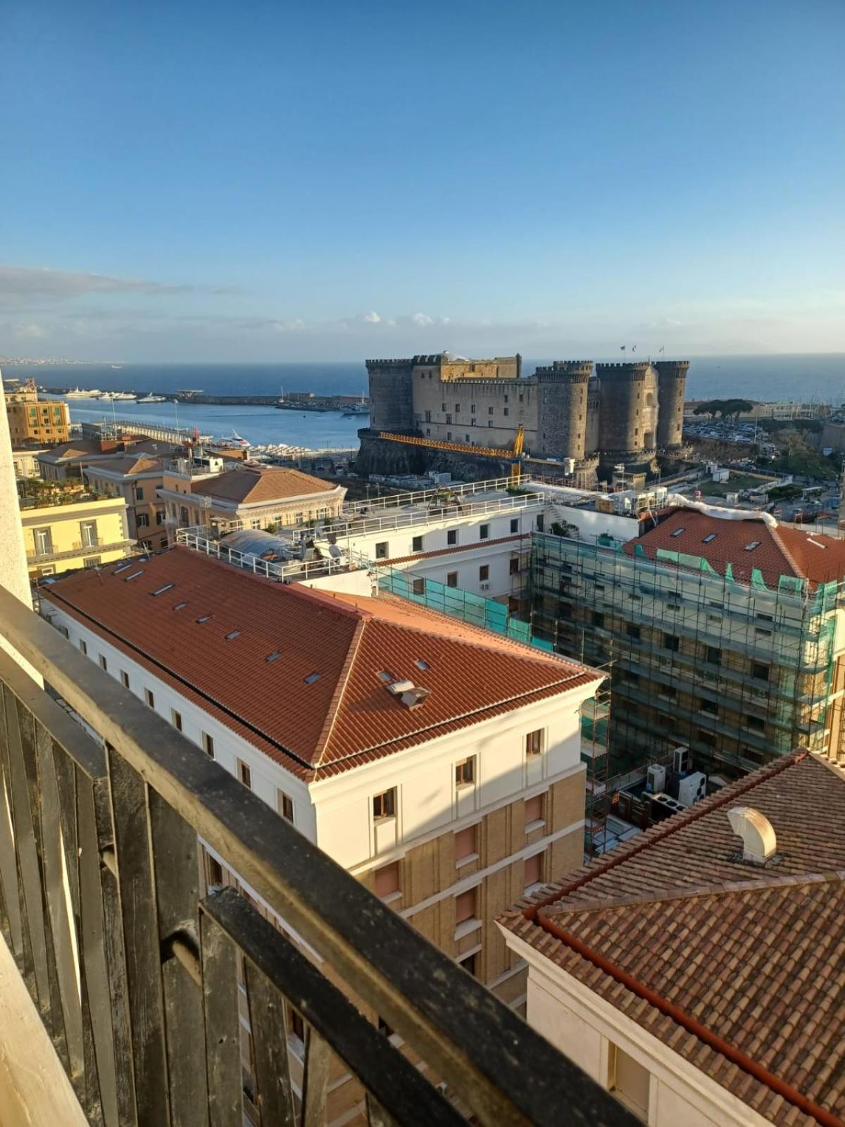 Neapolitan Skyscraper Suites