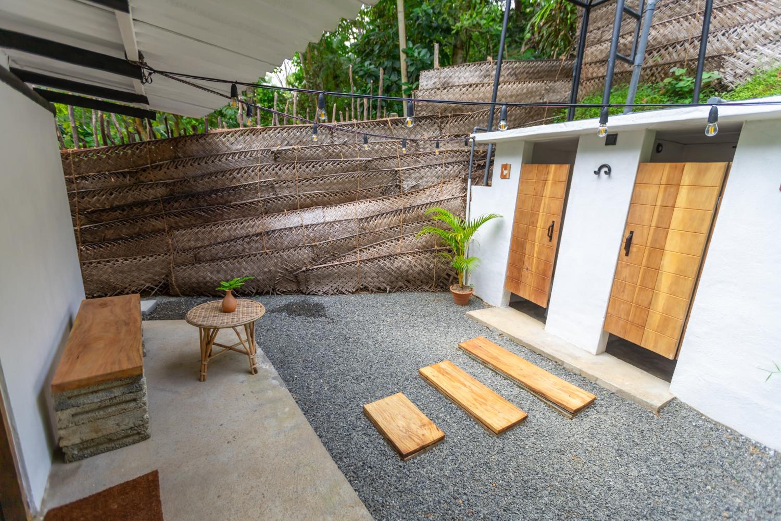 Coconut Cabin - Hiriketiya Beach