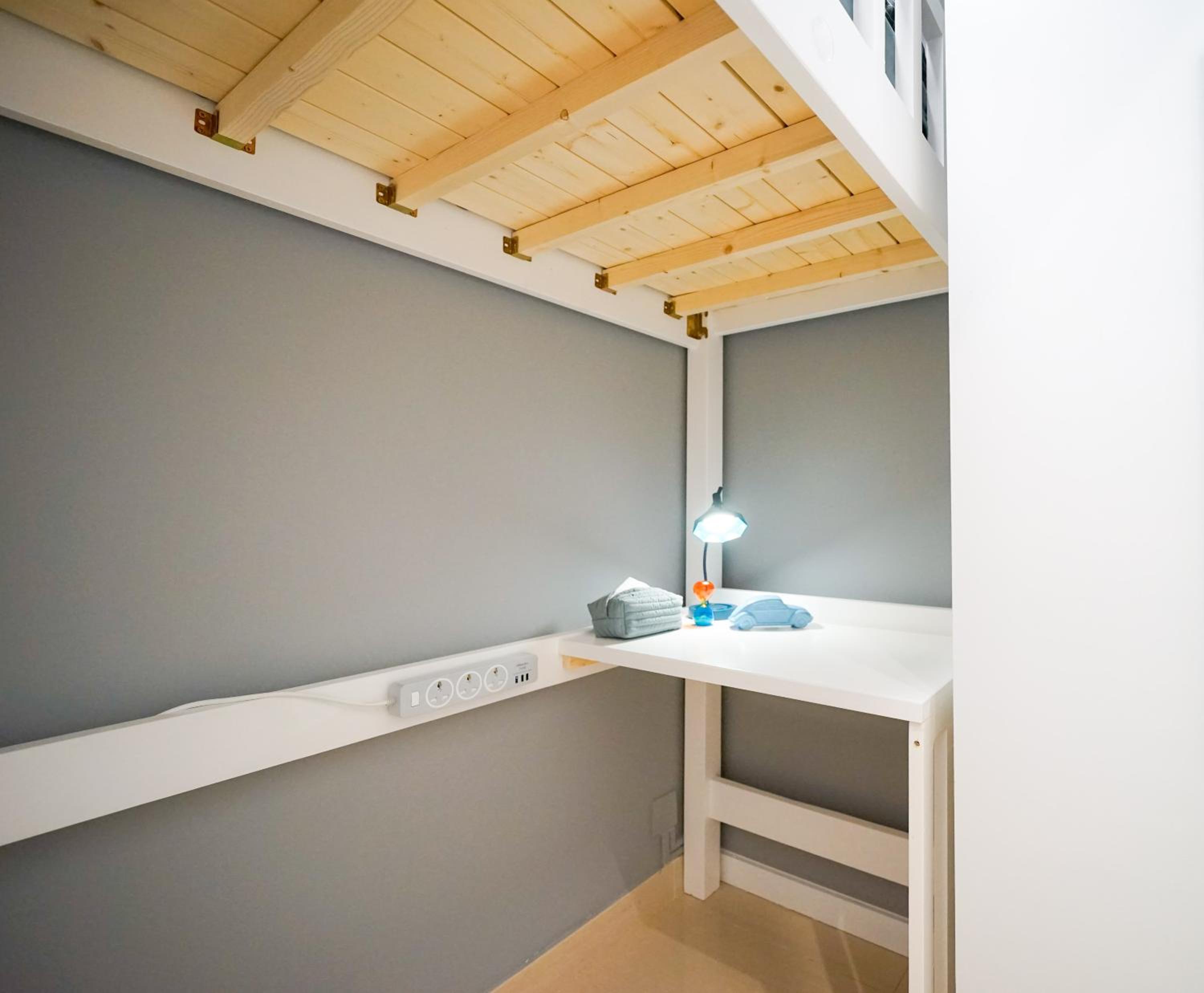Student Accommodation - 294 Hennessy Road