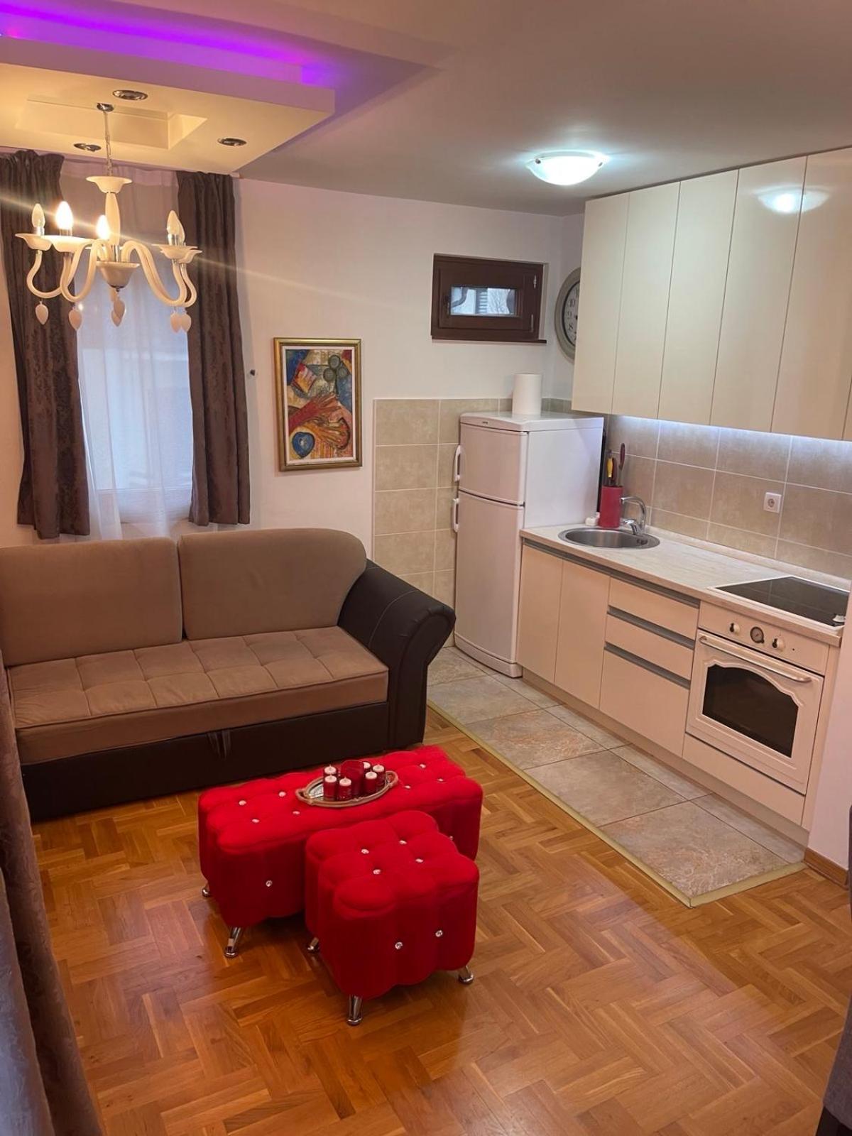 LUX Apartman Hedonic