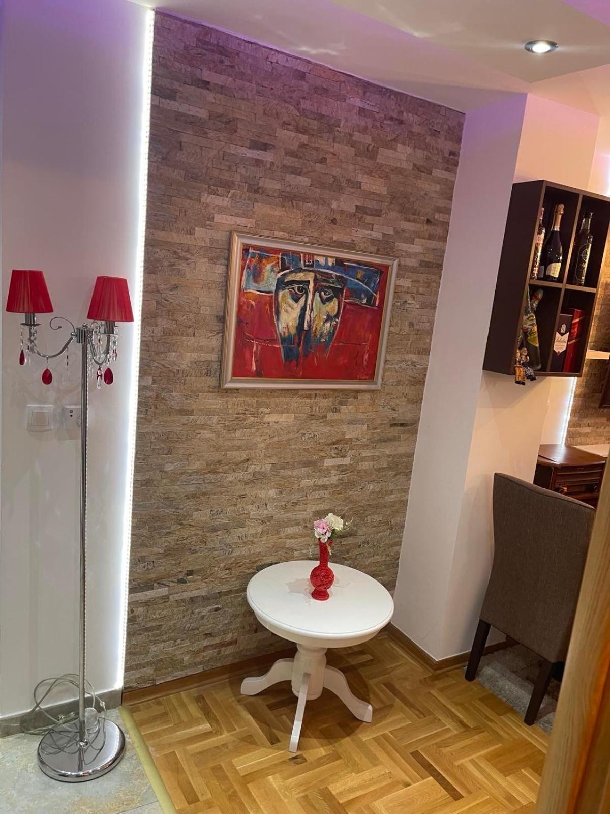 LUX Apartman Hedonic