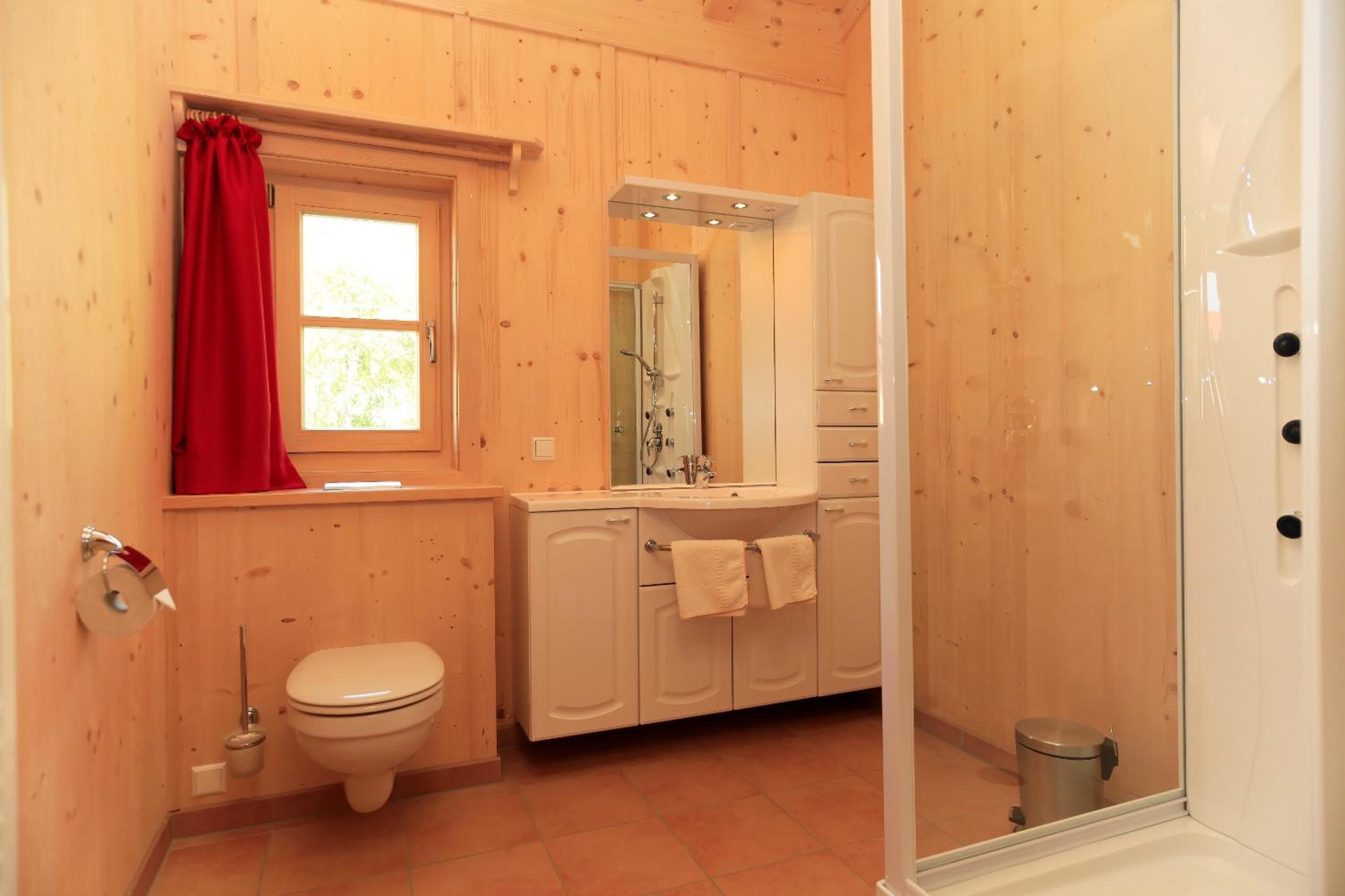 Alpenchalets Hotel Lambach view 3