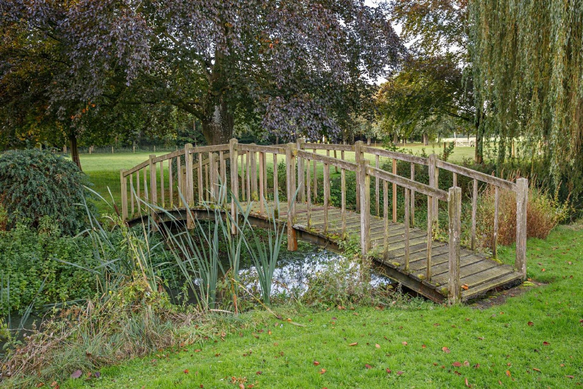 Saham Grove Hall by Group Retreats view 4