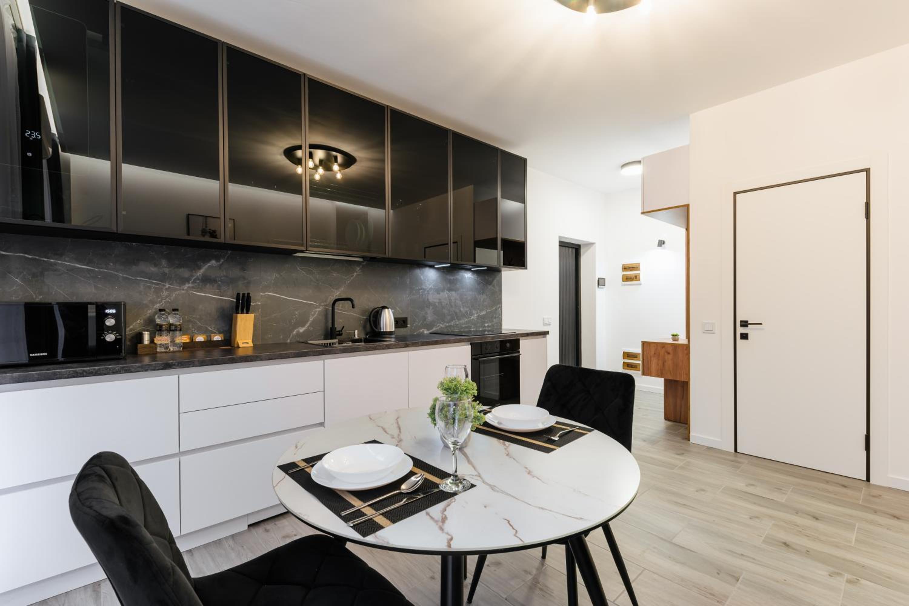 EVURI Apartments Laborca view 2