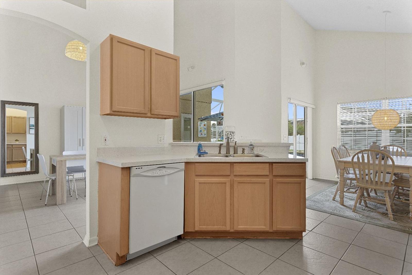 Family Home 5mi to Disney: Pool & Game Room