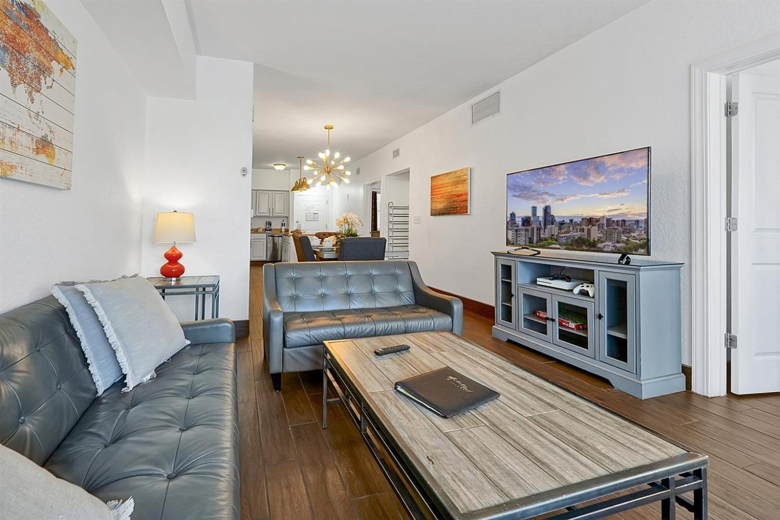 International Drive Luxury Condo