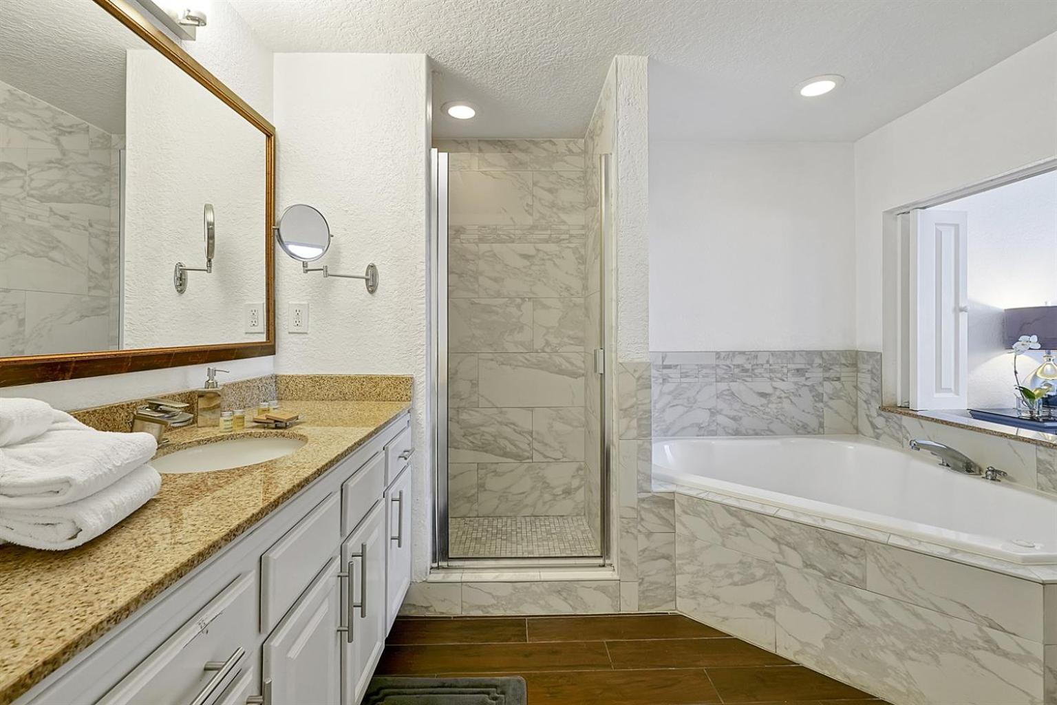 International Drive Luxury Condo