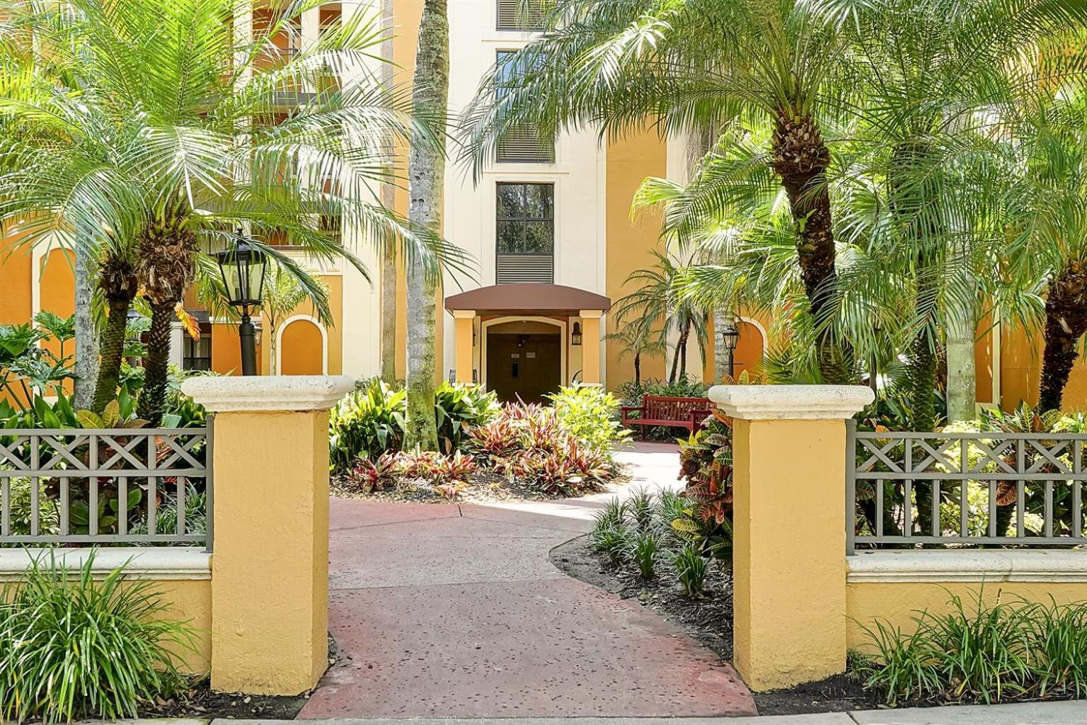 International Drive Luxury Condo