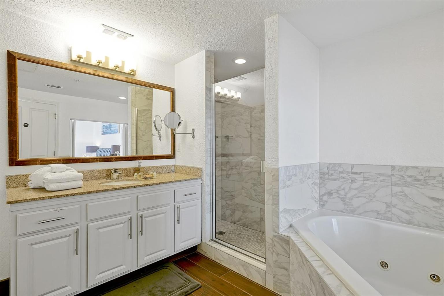 International Drive Luxury Condo