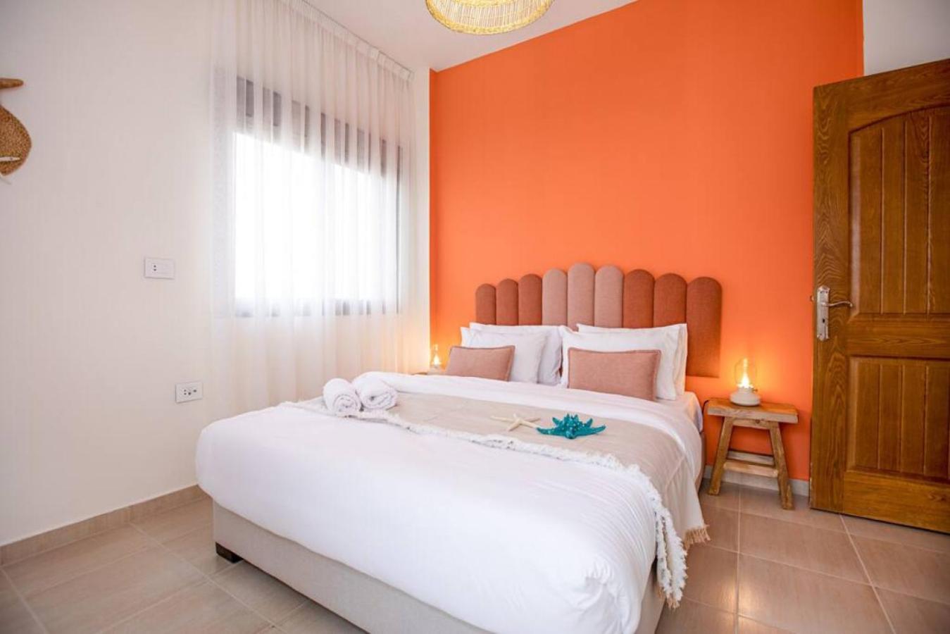 Akl - Chic Apartments & Balconies in Batroun
