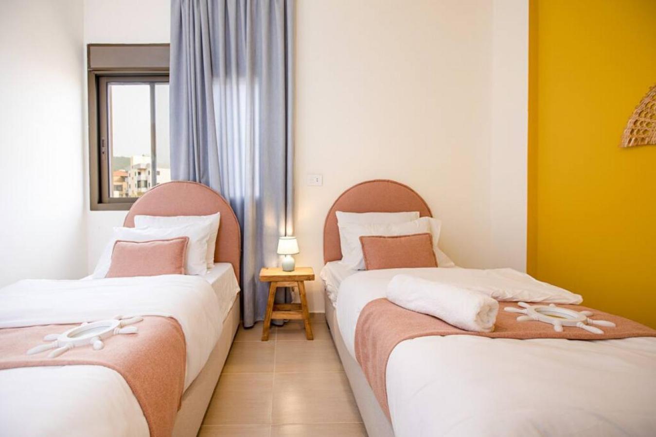 Akl - Chic Apartments & Balconies in Batroun