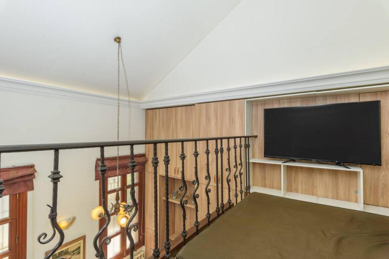 Authentic Villa with Pool and Garden in Beit Chabeb