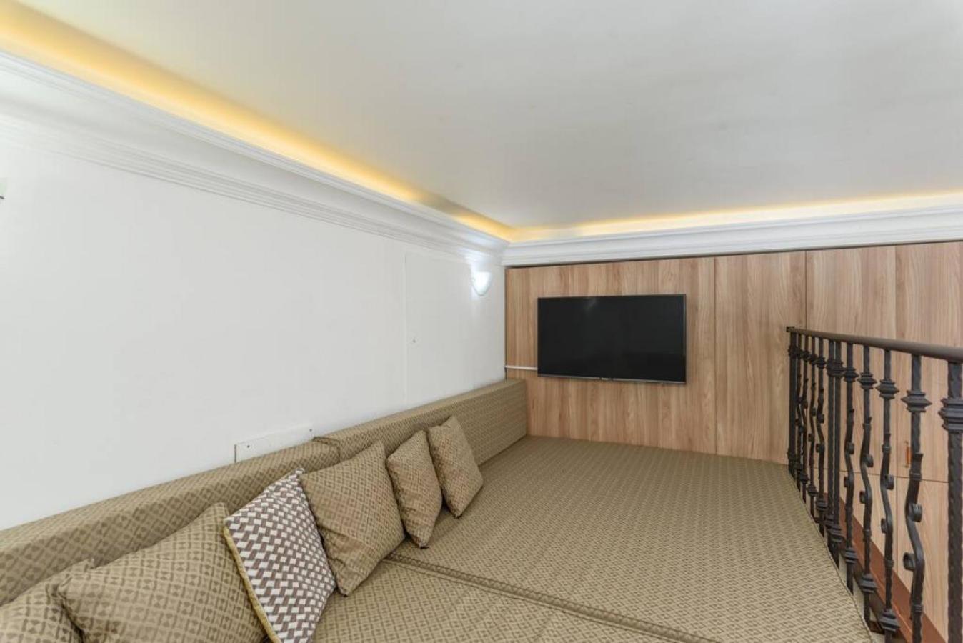 Authentic Villa with Pool and Garden in Beit Chabeb