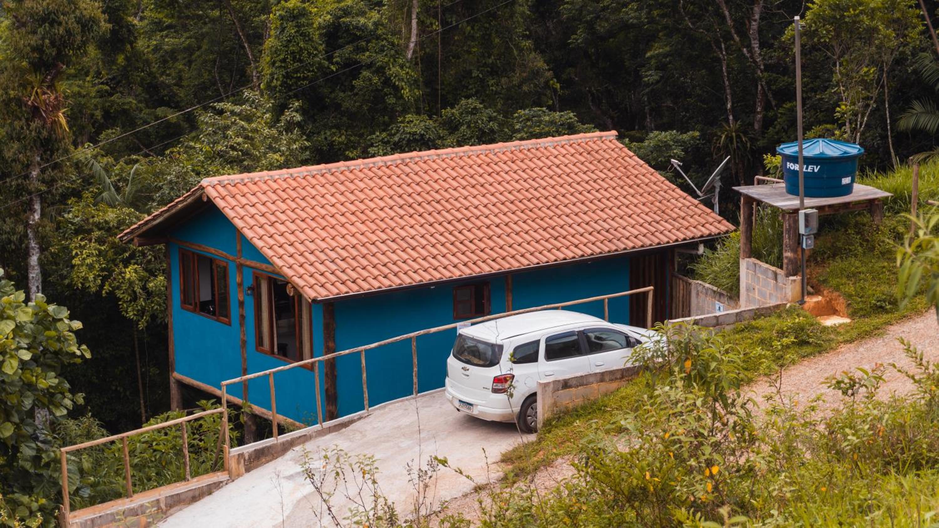 Ecocasa azul - Chalé na mata