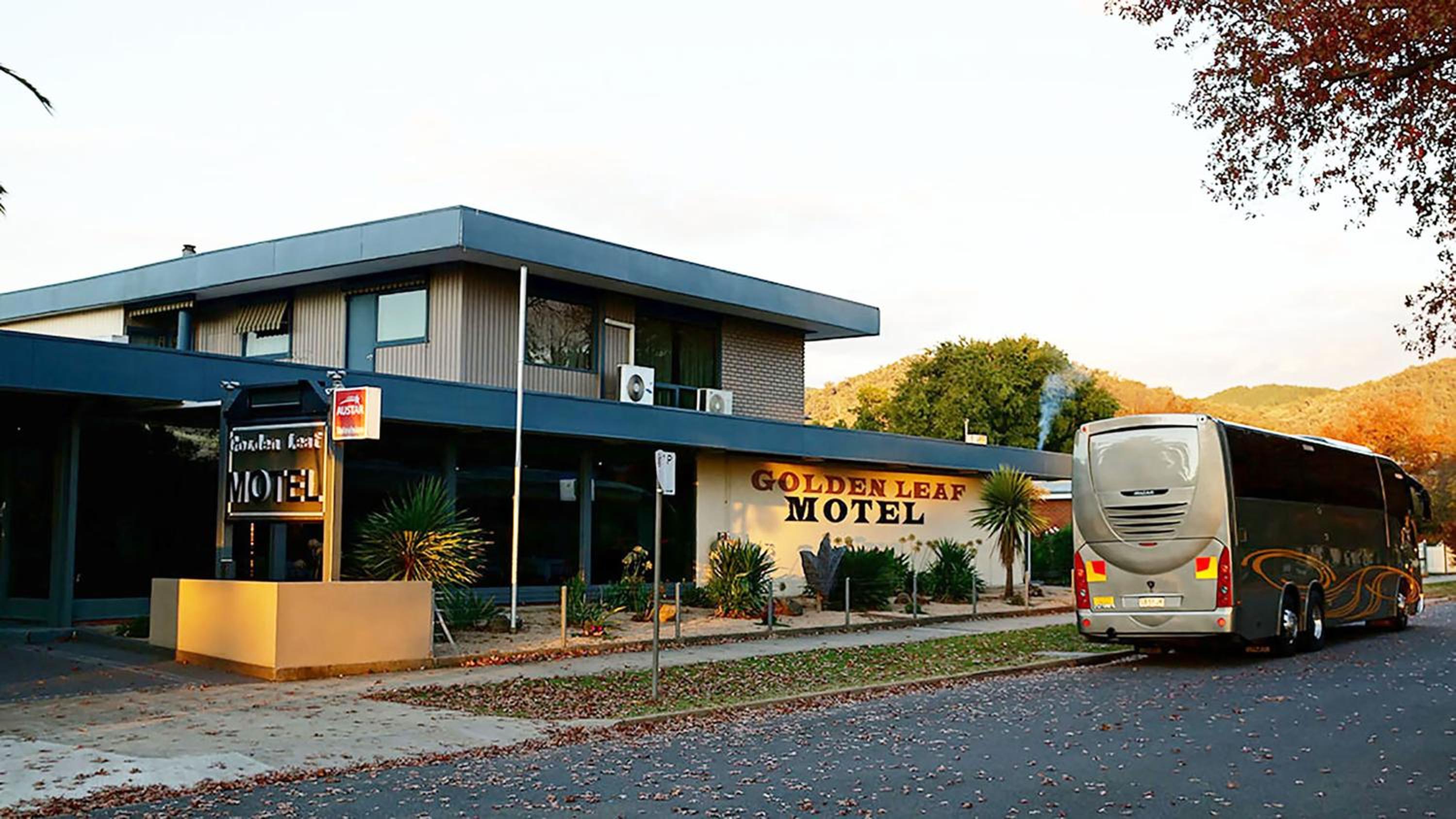 Golden Leaf Motel