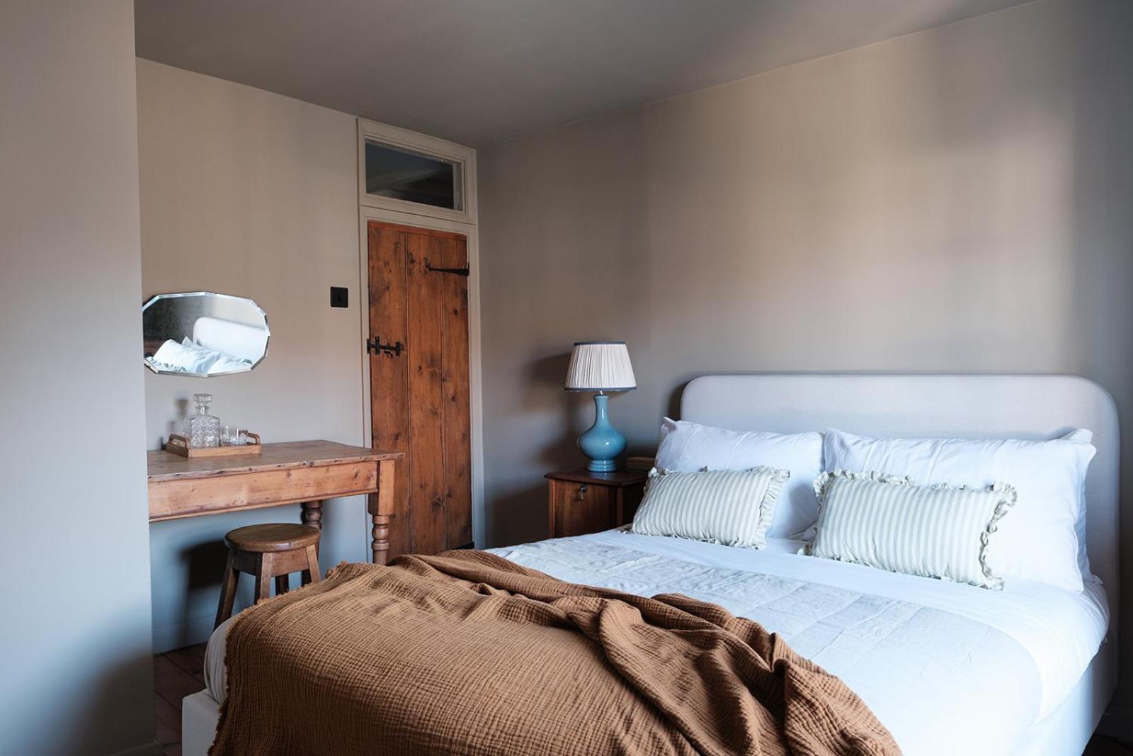 Luxury family and dog friendly cottage in North Norfolk, Aylsham