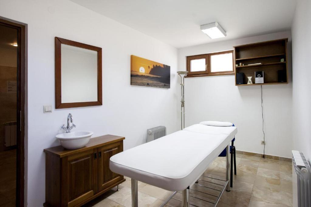 One Bedroom Apartment Pirin Lodge
