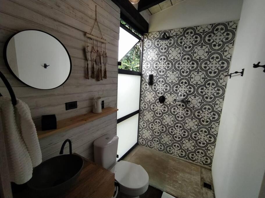 Cabaña con jacuzzi y acceso al embalse - Portum II