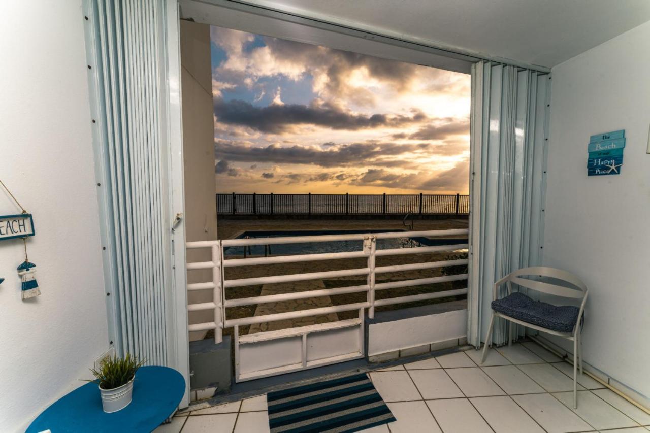 Costa Corcega 1F- Puerta del Sol Beachfront Escape