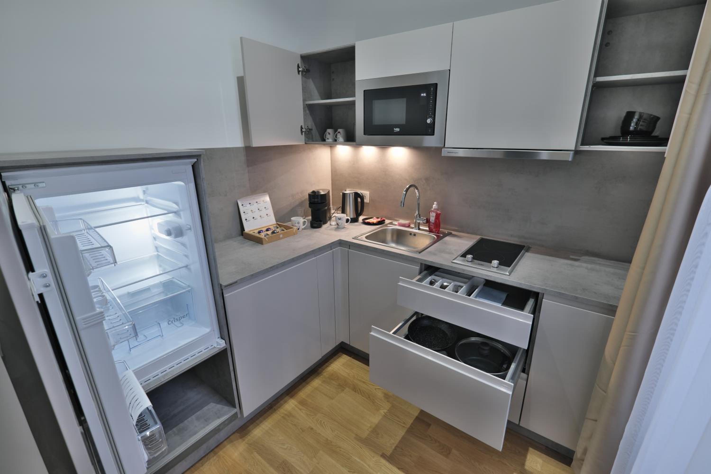 Vienna Lotus Apartments