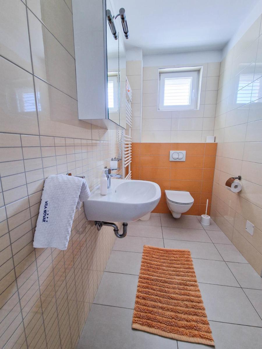Photo 60
