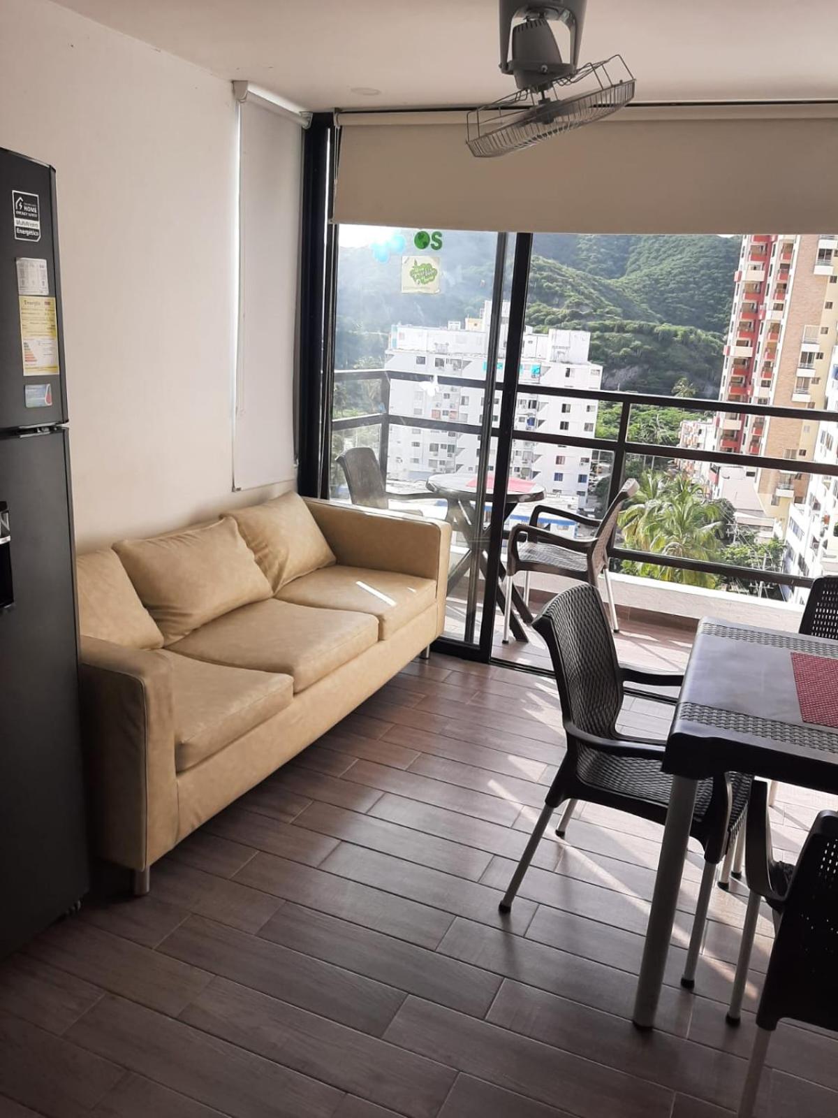 Apartamento con vista al mar en el Rodadero