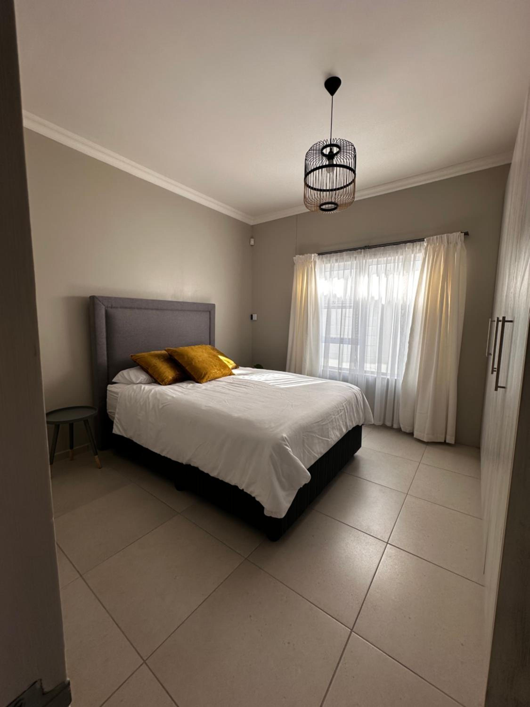 Cozy Home Self-Catering view 4