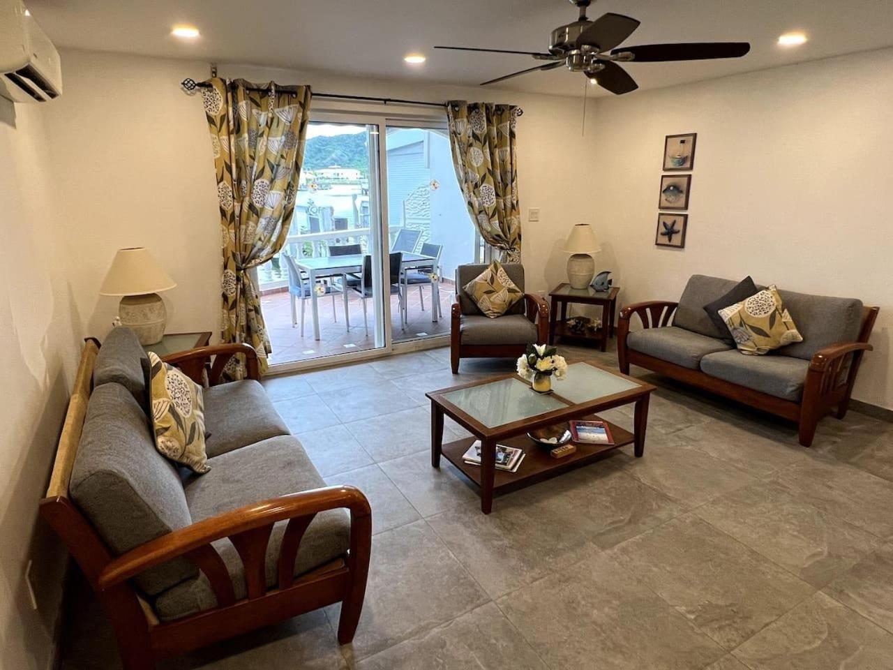 4 Guests - Stunning View - Pool - South Finger