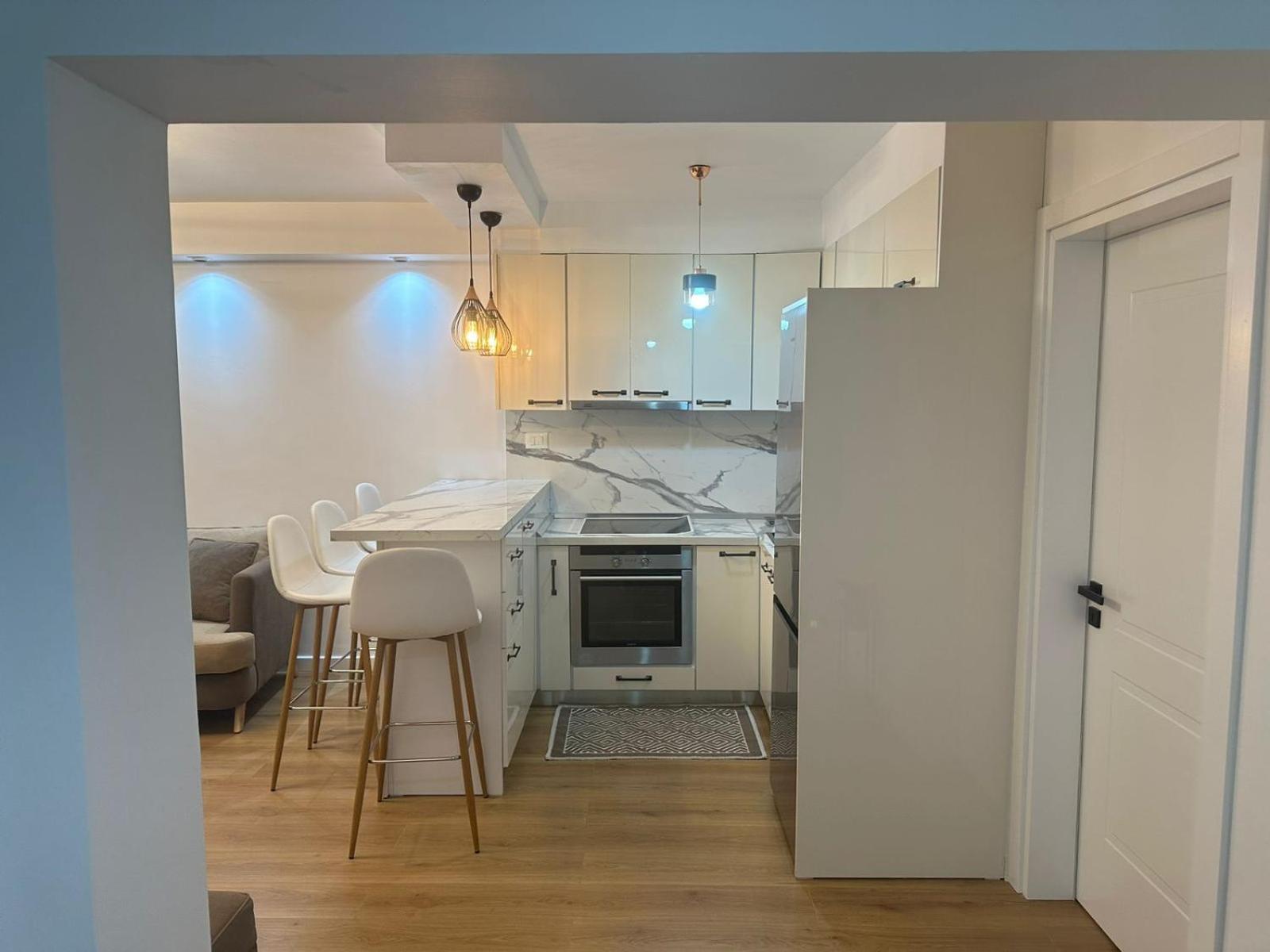 Elois Luxury Apartment