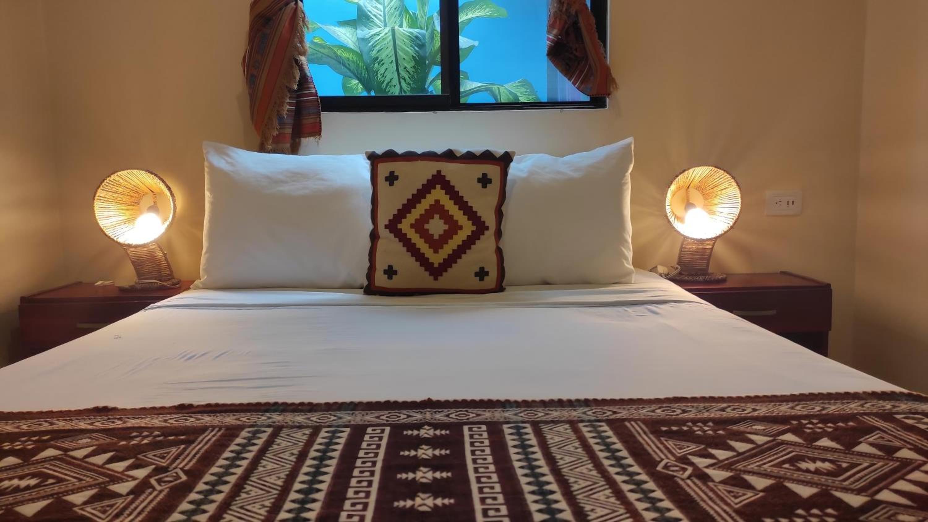 Dreamkapture Hostel close to the airport and bus terminal
