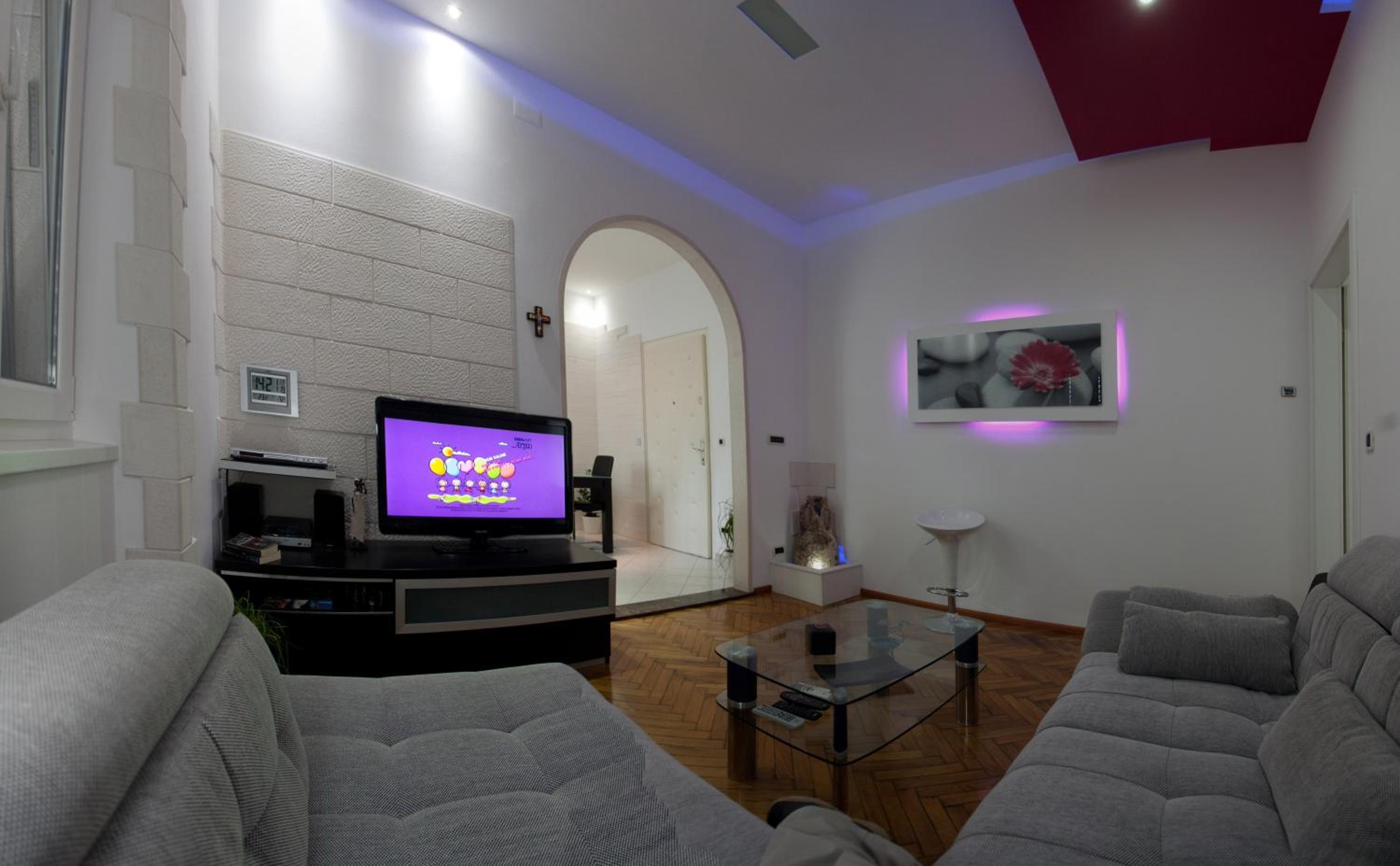 Photo 42