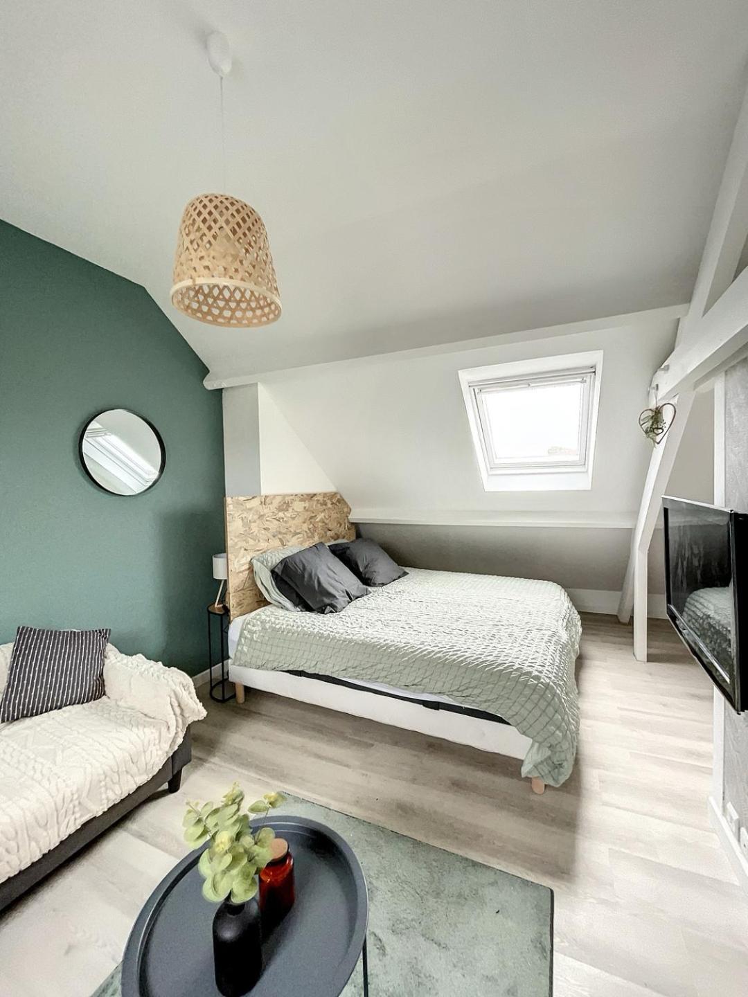 Coeur de ville, T2 cosy & élégant avec jardin view 5