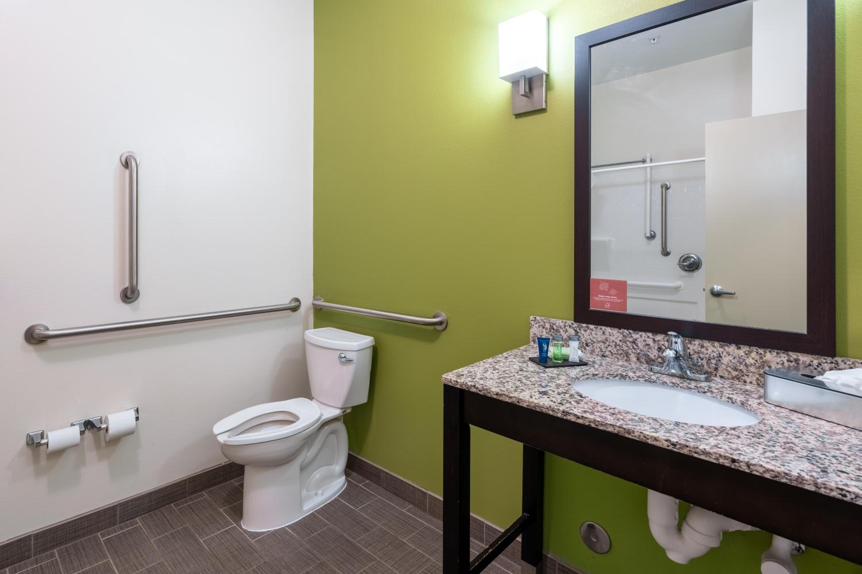 Sleep Inn  Suites Harbour Pointe - Property Image 16
