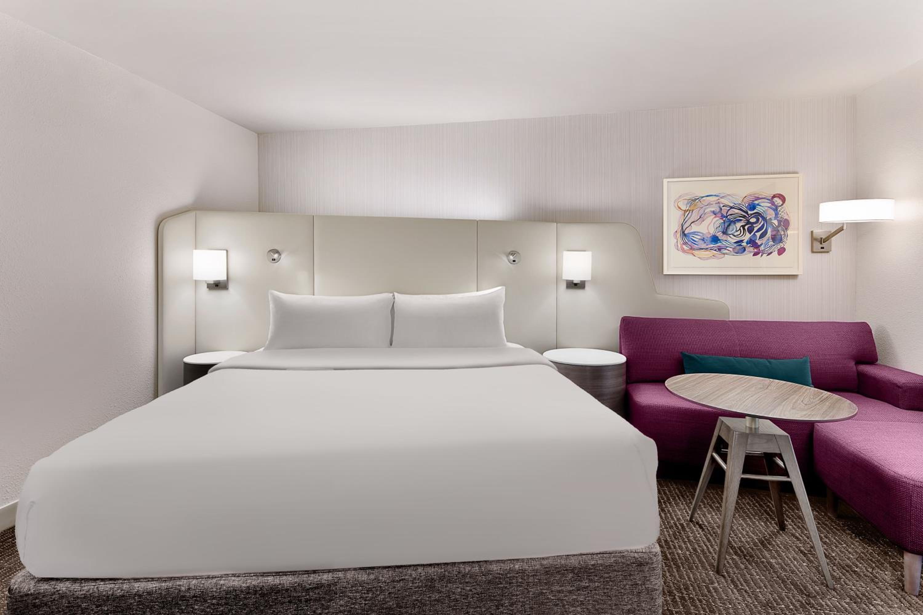 Crowne Plaza Atlanta Perimeter at Ravinia, an IHG Hotel-1