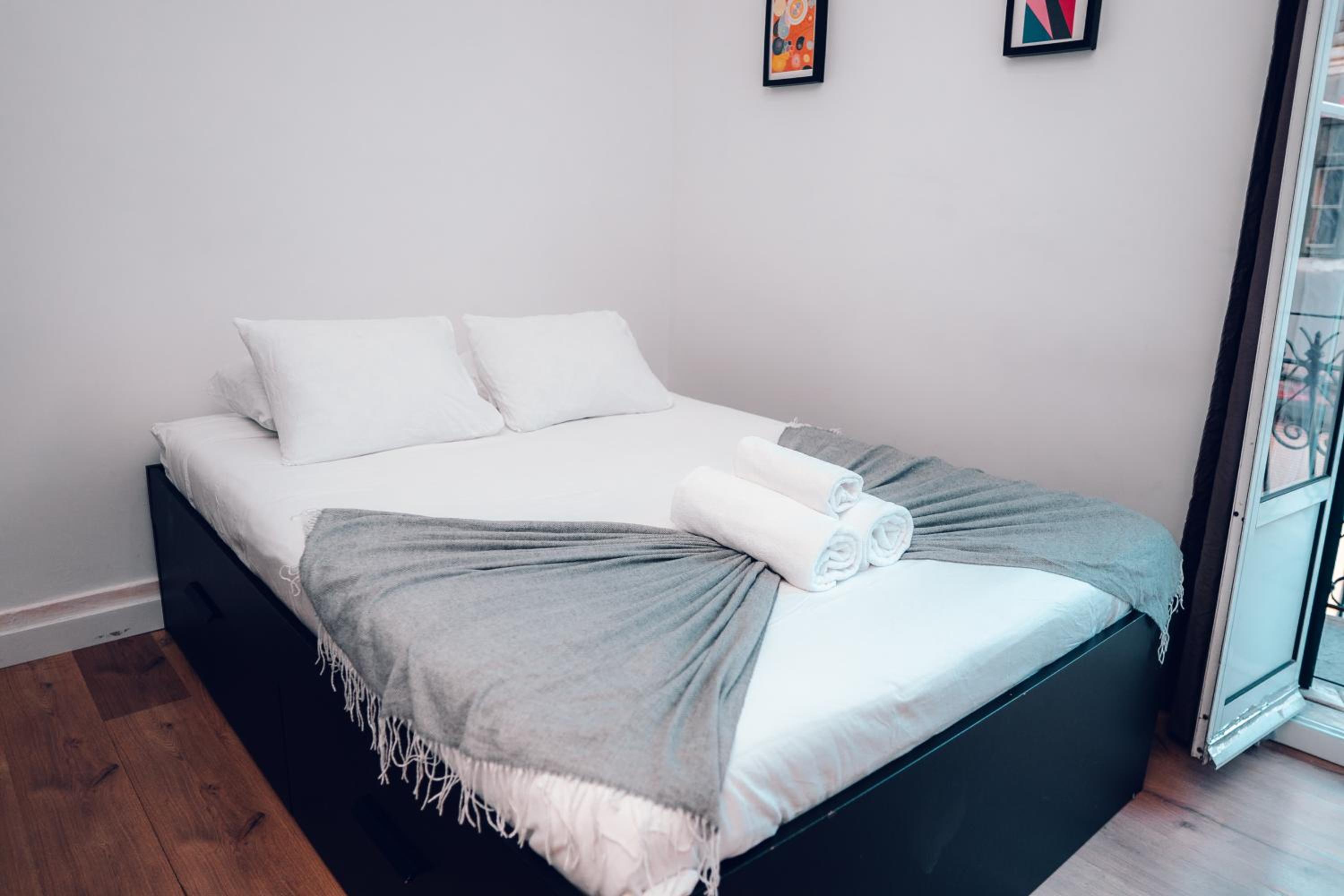 Guest House Arroios Rooms view 4