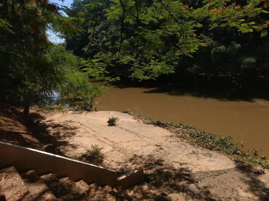 Chácara Paradisíaca às margens do Rio Jaguari