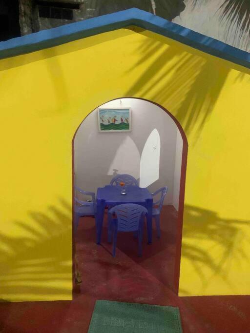 Casa à beira mar com piscina em Itamaracá
