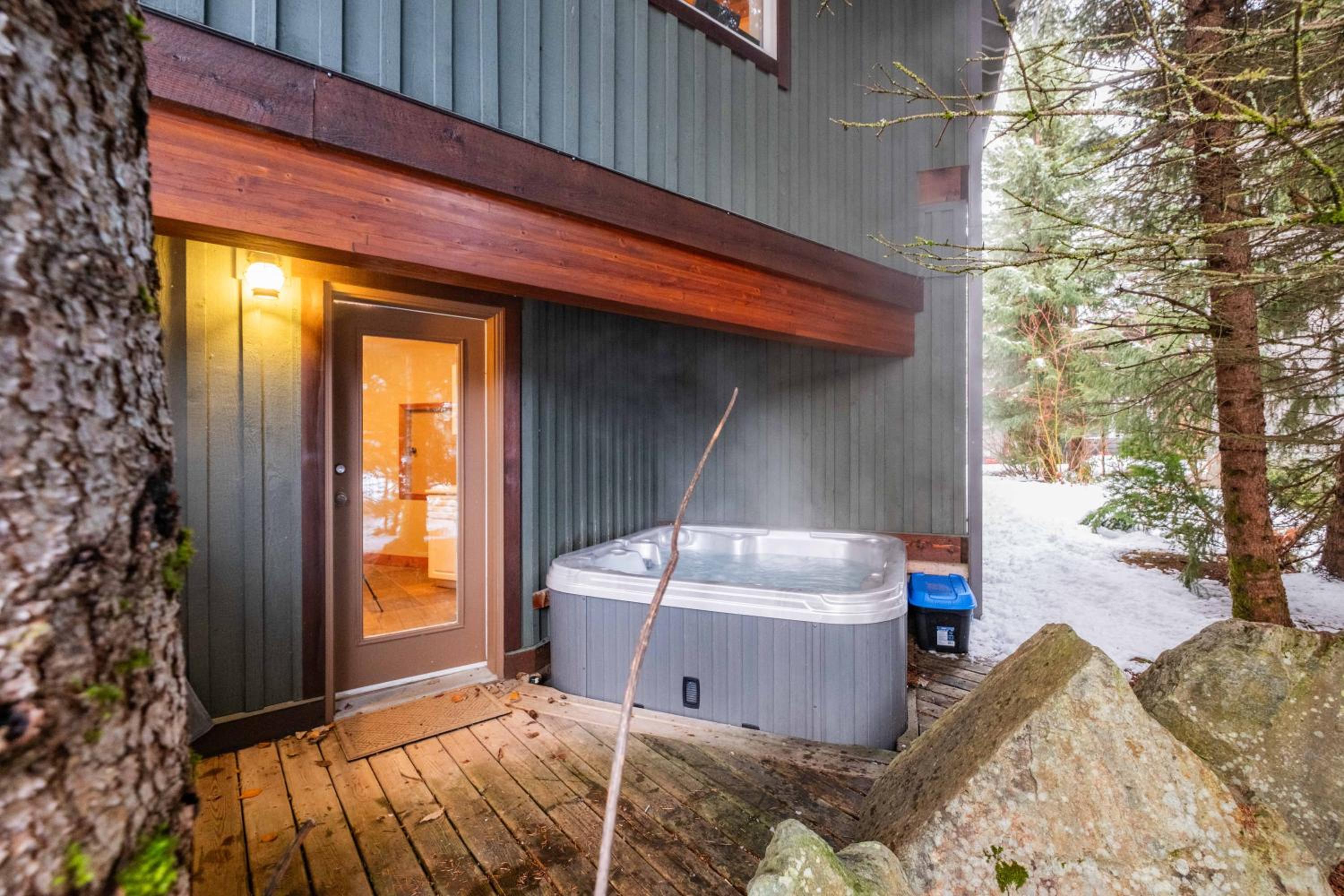 Spruce Grove Chalet by Outpost Whistler