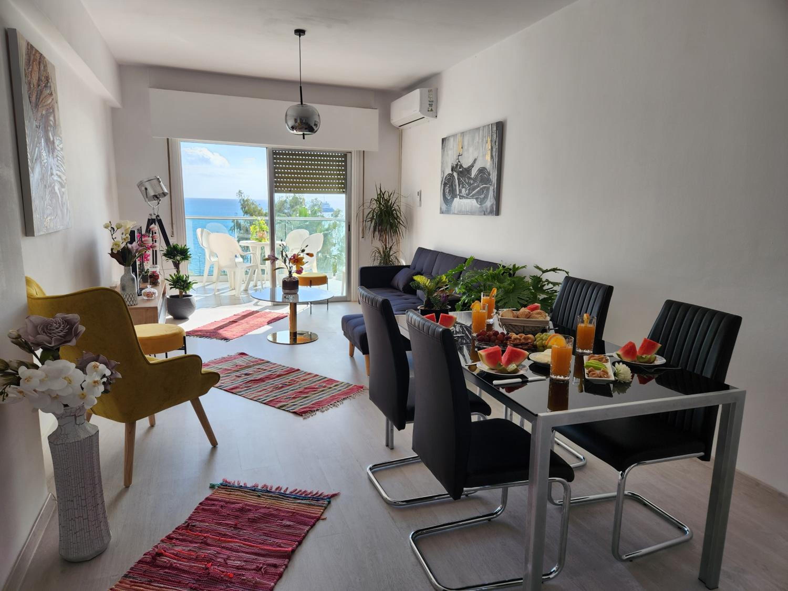 Luxurious Kalypso
