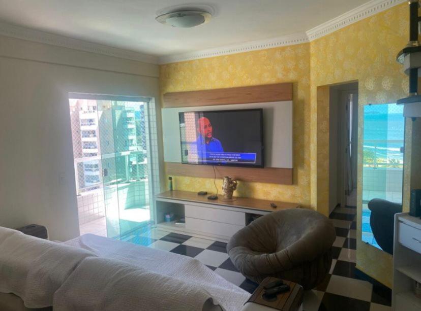 Apartamento de frente pra praia