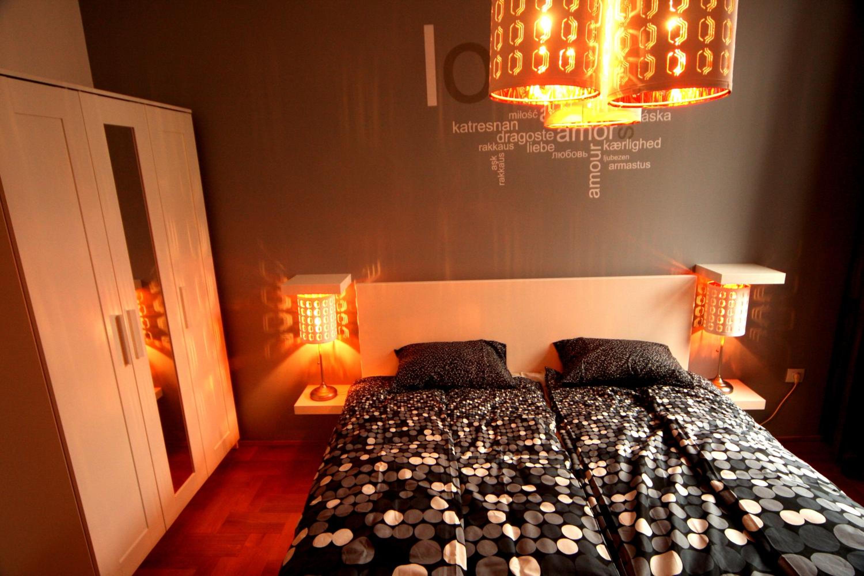 Gozsdu Apartment