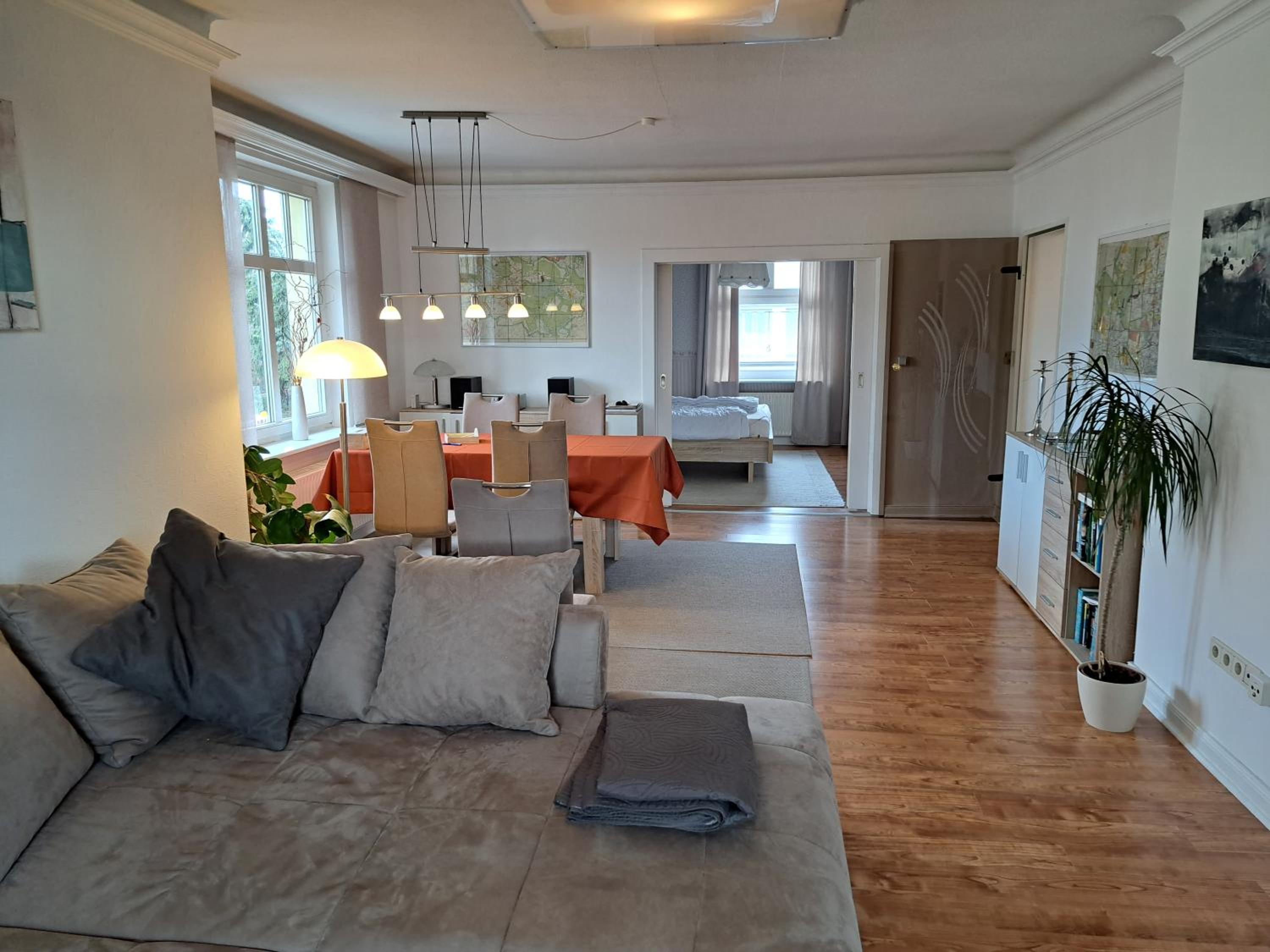 Town-Villa, Apartment, living room with big Sofa bed , 2 bedroom, 1kitchen, 1bathroom, 1 office, 1 garden