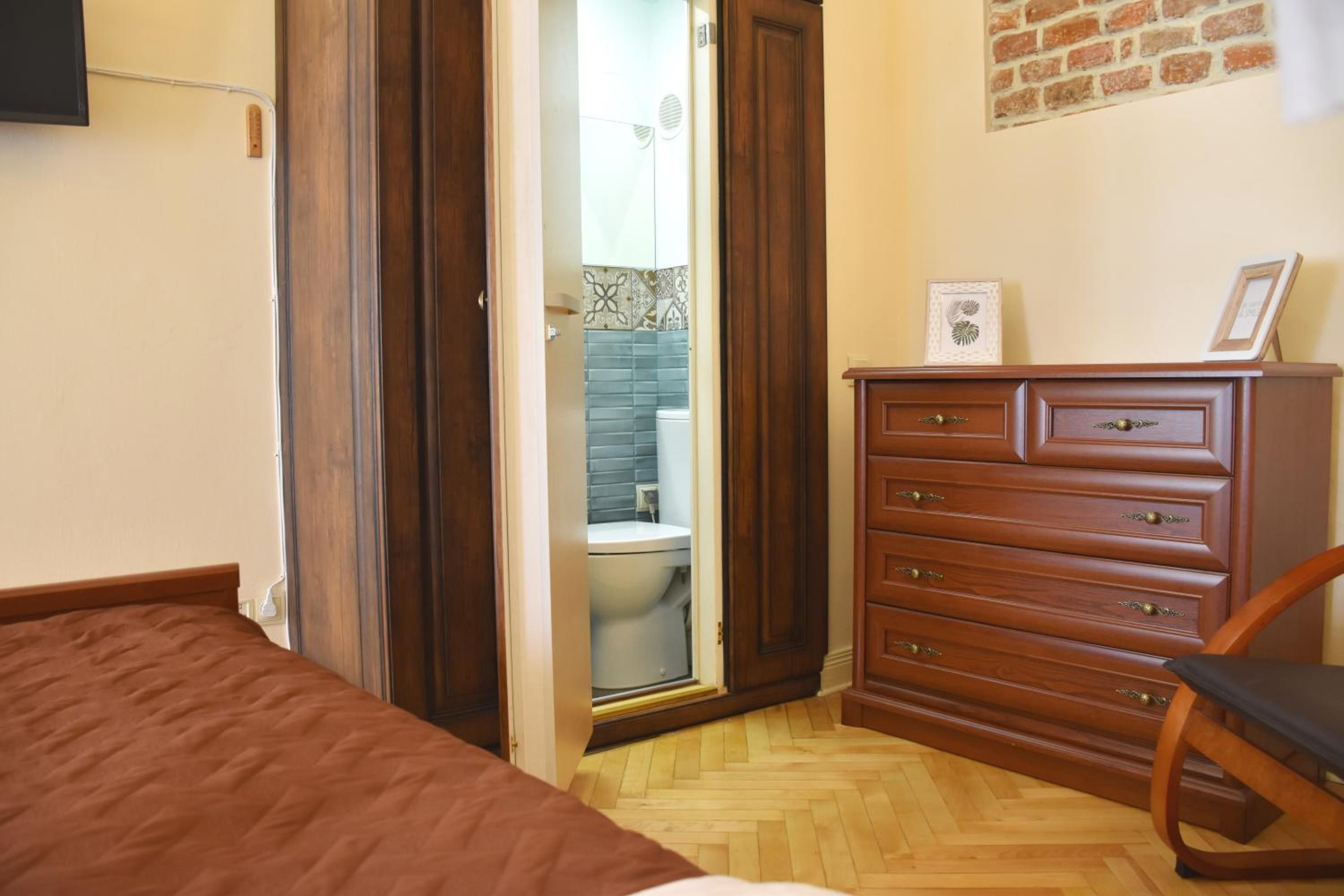 Renewed central apartment view 2